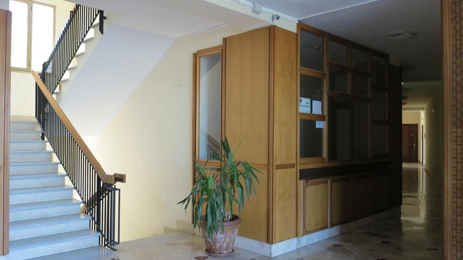 New Panoramic Apartment - Half Way Center-Vomero District Naples