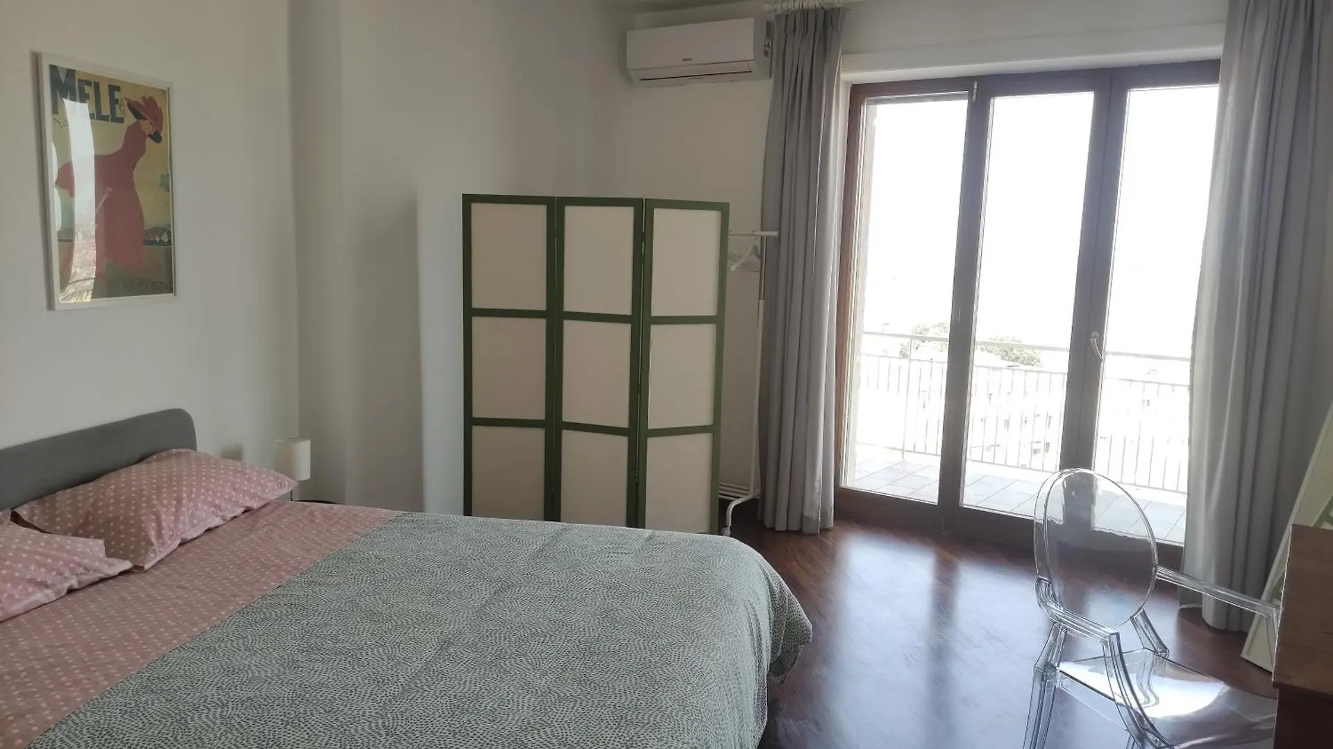 New Panoramic Apartment - Half Way Center-Vomero District Naples 0*,  Italy